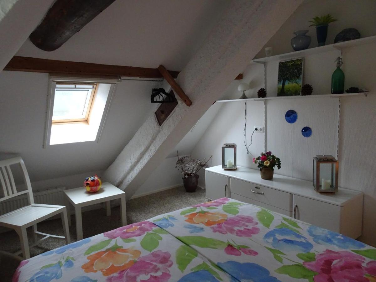 Rest En Romte Bed & Breakfast Birdaard Ngoại thất bức ảnh